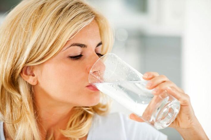 drinking water on a lazy diet Figure 1