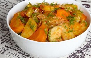 Vegetable casserole with zucchini
